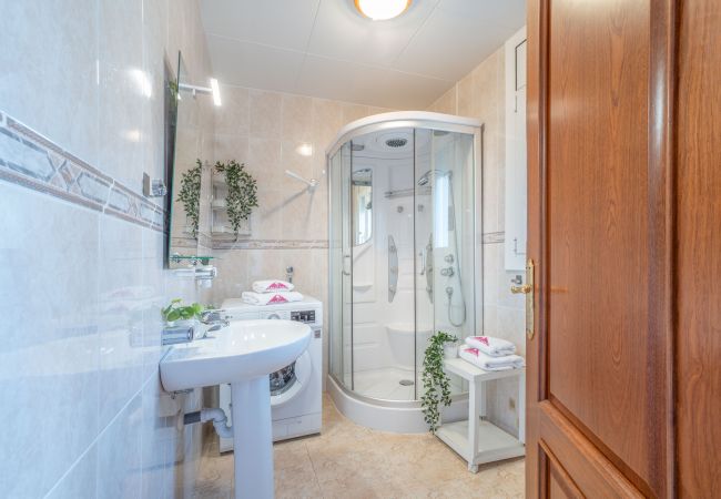 Villa in Empuriabrava - 0007-REQUESENS Huis met privé-zwembad en wifi Villa in Empuriabrava - 0007-REQUESENS Huis met privé-zwembad en wifi