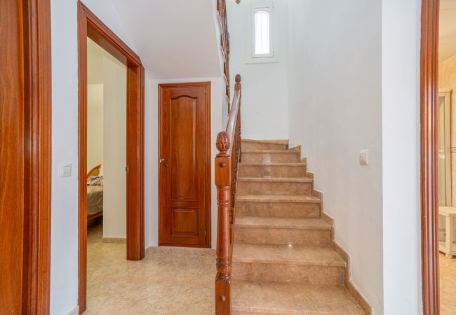 Villa in Empuriabrava - 0007-REQUESENS Huis met privé-zwembad en wifi Villa in Empuriabrava - 0007-REQUESENS Huis met privé-zwembad en wifi