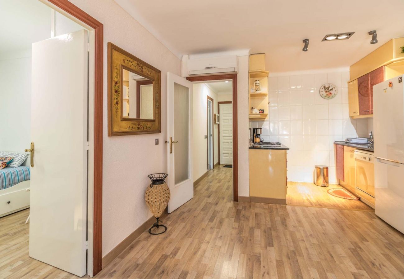 Villa in Empuriabrava - 0149-VALIRA Huis aan het kanaal met zwembad en aanlegplaats