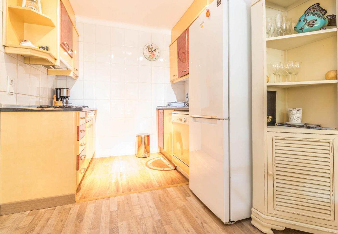 Villa in Empuriabrava - 0149-VALIRA Huis aan het kanaal met zwembad en aanlegplaats