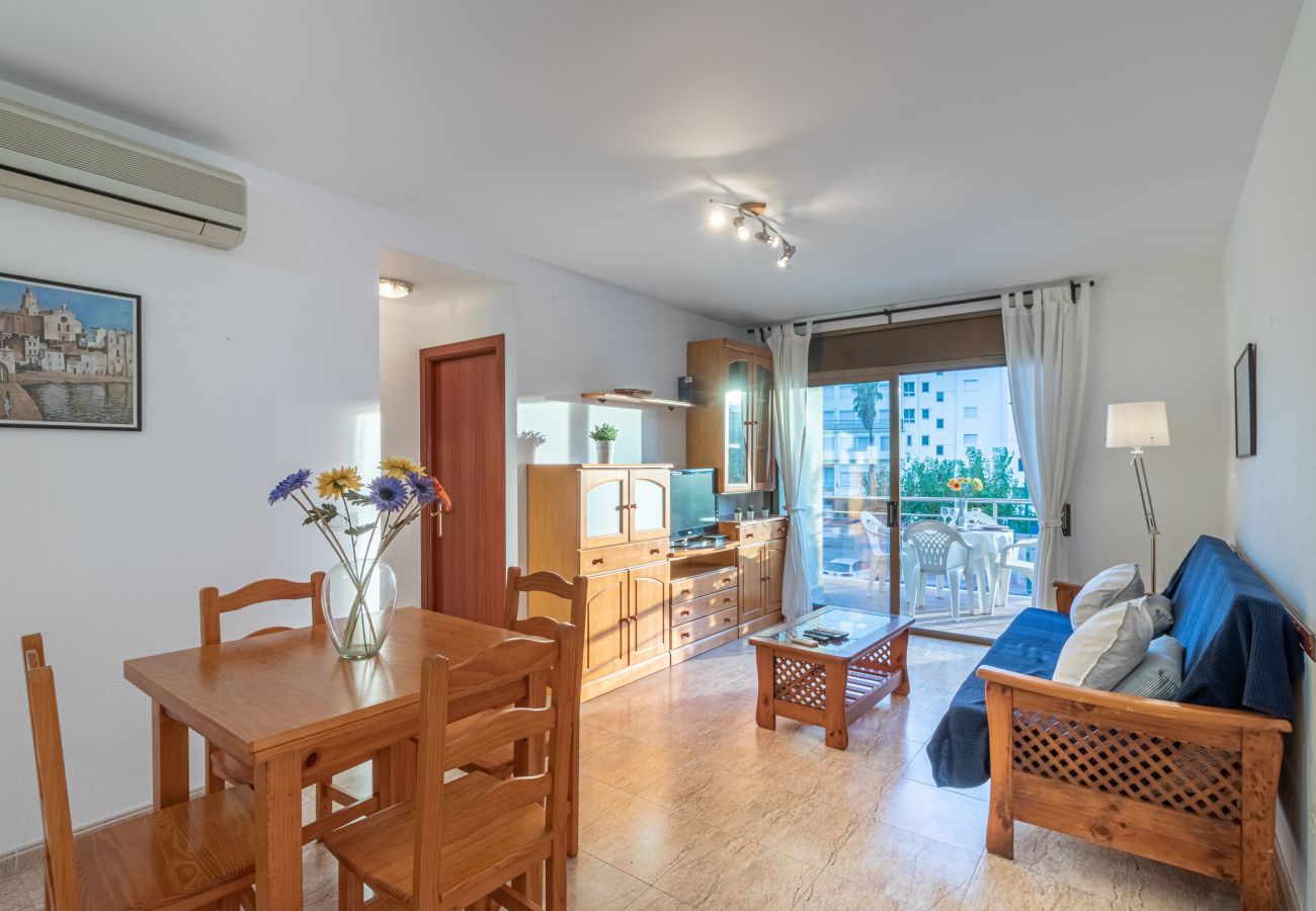 Appartement in Empuriabrava - 0089-MIRABLAU Appartement met zijdelings uitzicht op het strand