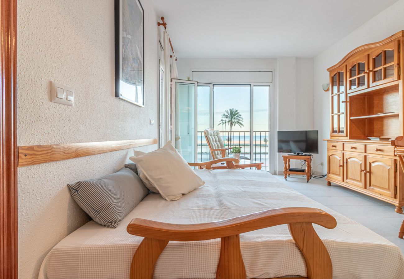 Appartement in Empuriabrava - 0090-MARENOSTRUM Appartement tegenover de zee