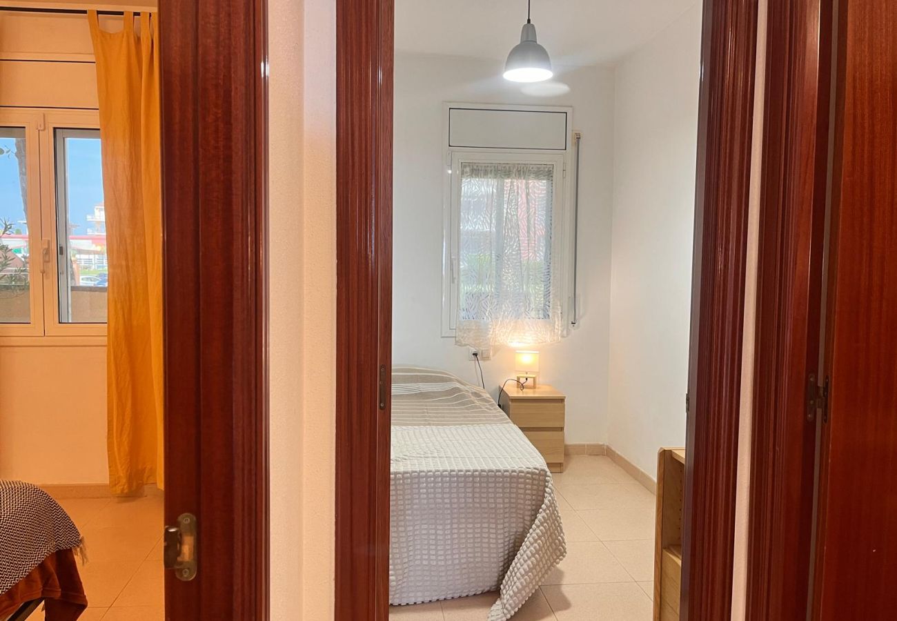 Appartement in Empuriabrava - 0098-MARENOSTRUM Appartement tegenover de zee