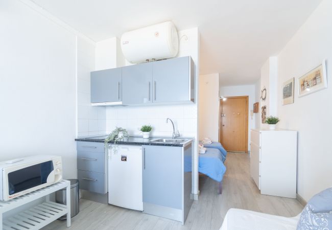 Квартира-студия на Empuriabrava - 0110-MIAMI Студия с видом на море Квартира-студия на Empuriabrava - 0110-MIAMI Студия с видом на море