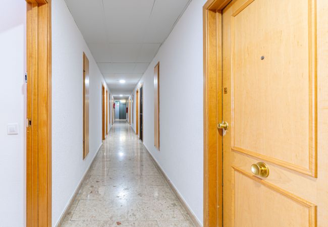 Квартира-студия на Empuriabrava - 0110-MIAMI Студия с видом на море Квартира-студия на Empuriabrava - 0110-MIAMI Студия с видом на море