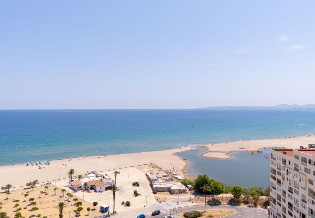 Квартира-студия на Empuriabrava - 0110-MIAMI Студия с видом на море Квартира-студия на Empuriabrava - 0110-MIAMI Студия с видом на море