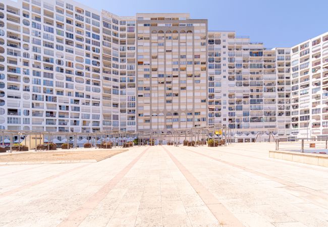 Квартира-студия на Empuriabrava - 0110-MIAMI Студия с видом на море Квартира-студия на Empuriabrava - 0110-MIAMI Студия с видом на море