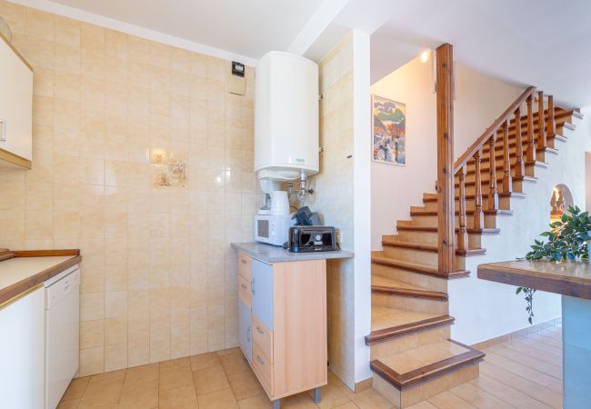 Вилла на Empuriabrava - 0153-PORTO FINO Дом на канале с причалом Вилла на Empuriabrava - 0153-PORTO FINO Дом на канале с причалом