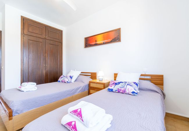 Вилла на Empuriabrava - 0153-PORTO FINO Дом на канале с причалом Вилла на Empuriabrava - 0153-PORTO FINO Дом на канале с причалом