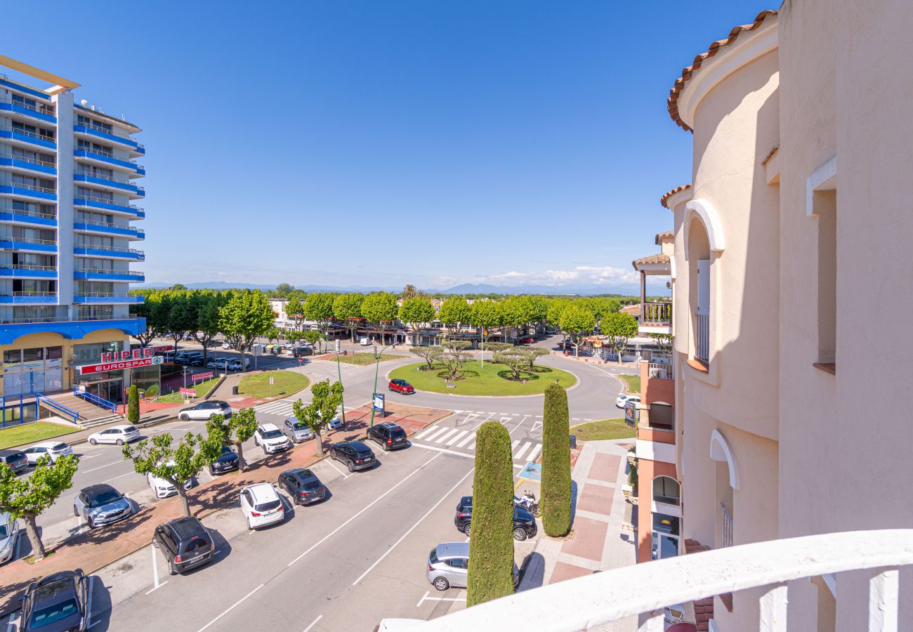 Апартаменты на Эмпуриабра / Empuriabrava - 0105-GRAN RESERVA Квартира рядом с пляжем