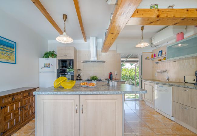 Вилла на Empuriabrava - 0032-CARLIT Дом с садом и 3 спальнями Вилла на Empuriabrava - 0032-CARLIT Дом с садом и 3 спальнями