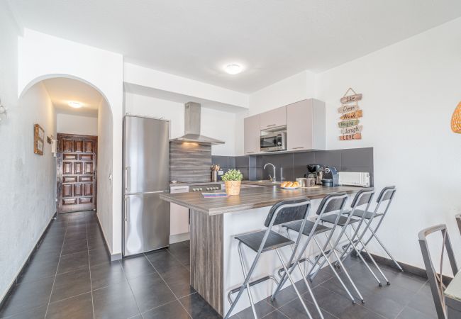 Апартаменты на Empuriabrava - 0137-SANT MAURICI Квартира с видом на канал и бассейном Апартаменты на Empuriabrava - 0137-SANT MAURICI Квартира с видом на канал и бассейном