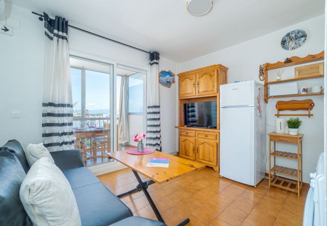 Апартаменты на Empuriabrava - 0154-PATTAYA Квартира с видом на канал Апартаменты на Empuriabrava - 0154-PATTAYA Квартира с видом на канал