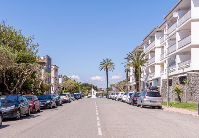 Апартаменты на Empuriabrava - 0158-PATTAYA Квартира с 2 спальнями, террасой и гаражом Апартаменты на Empuriabrava - 0158-PATTAYA Квартира с 2 спальнями, террасой и гаражом