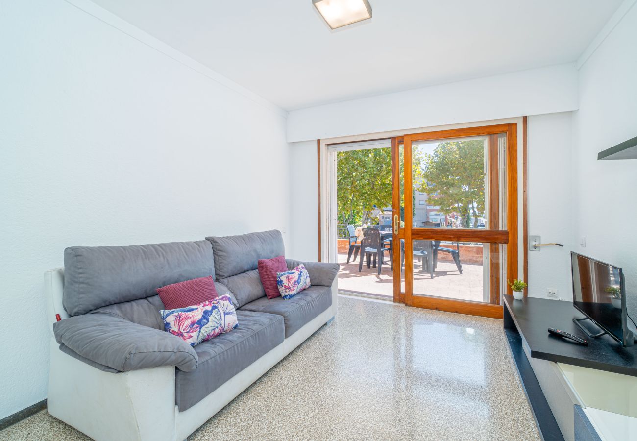 Апартаменты на Эмпуриабра / Empuriabrava - 8001-SANT MORI  Квартира рядом с пляжем
