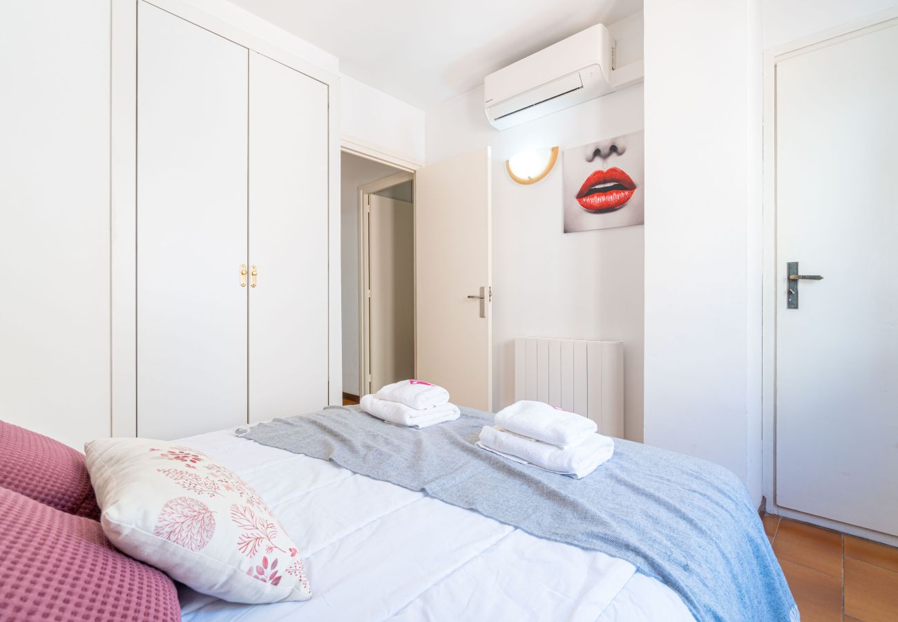 Апартаменты на Эмпуриабра / Empuriabrava - 0068-GRAN RESERVA Квартира рядом с пляжем с wifi