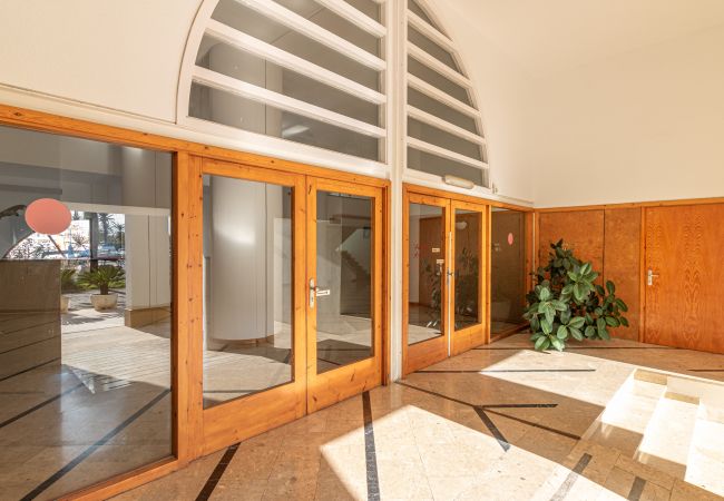 Апартаменты на Empuriabrava - 0180-PORT GREC Квартира с видом на канал Апартаменты на Empuriabrava - 0180-PORT GREC Квартира с видом на канал