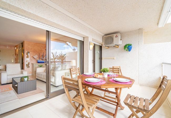 Апартаменты на Empuriabrava - 0180-PORT GREC Квартира с видом на канал Апартаменты на Empuriabrava - 0180-PORT GREC Квартира с видом на канал