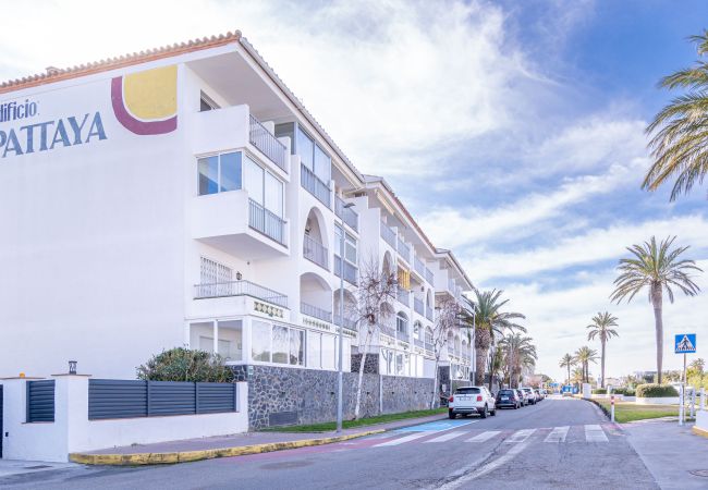 Апартаменты на Empuriabrava - 0159-PATTAYA Квартира рядом с пляжем Апартаменты на Empuriabrava - 0159-PATTAYA Квартира рядом с пляжем