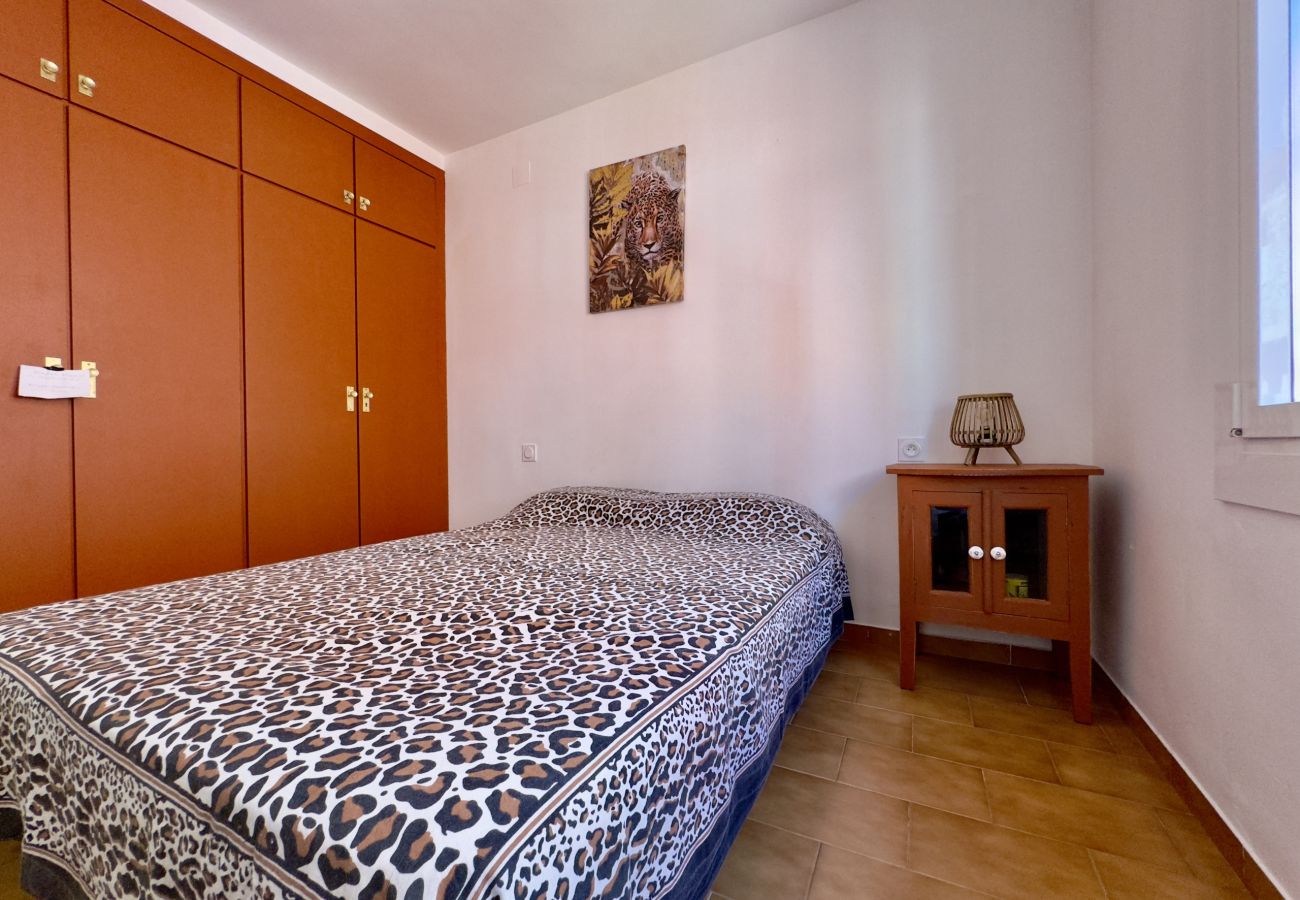 Апартаменты на Эмпуриабра / Empuriabrava - 0065-GRAN RESERVA Квартира рядом с пляжем