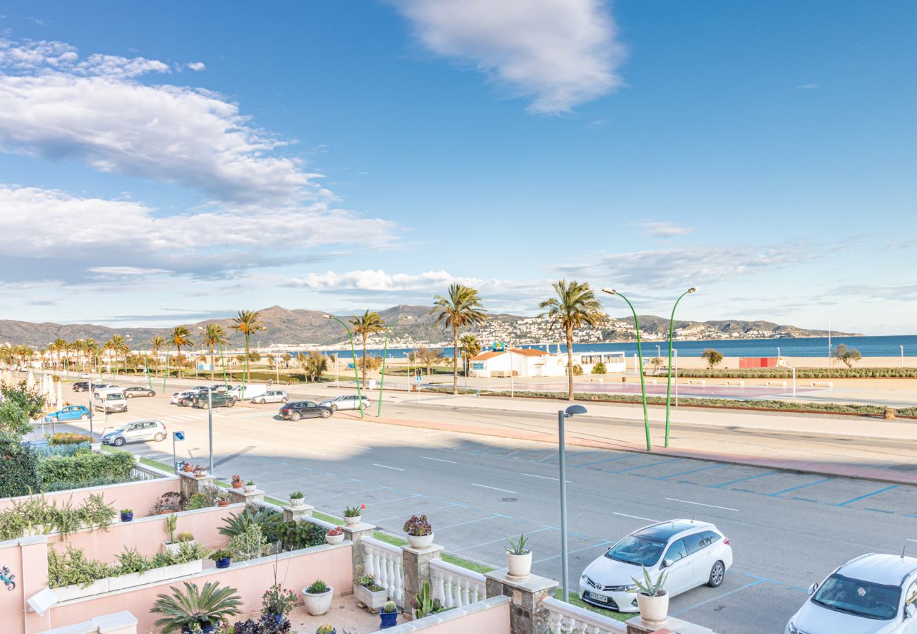 Апартаменты на Эмпуриабра / Empuriabrava - 0090-MARENOSTRUM Квартира на берегу моря